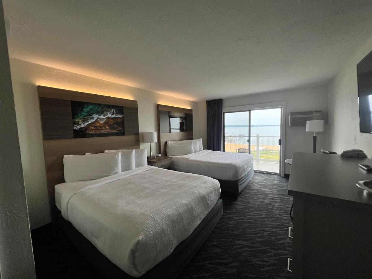 The Beach Haus - Traverse City Bagian luar foto