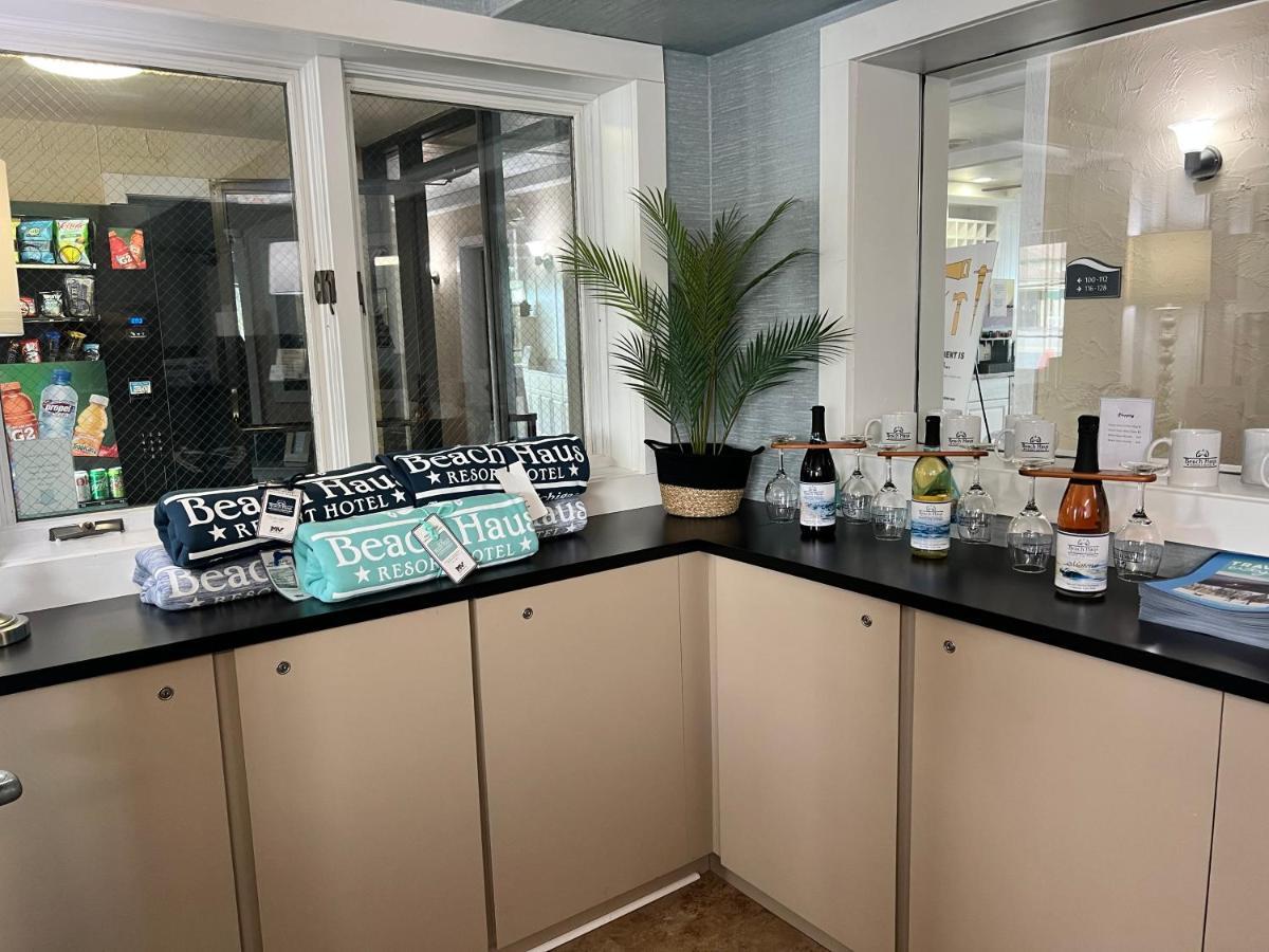 The Beach Haus - Traverse City Bagian luar foto