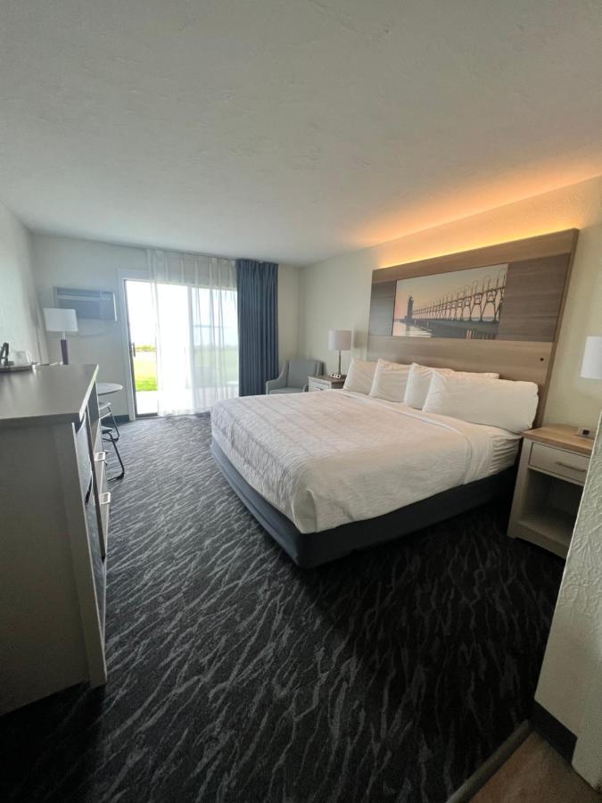 The Beach Haus - Traverse City Bagian luar foto