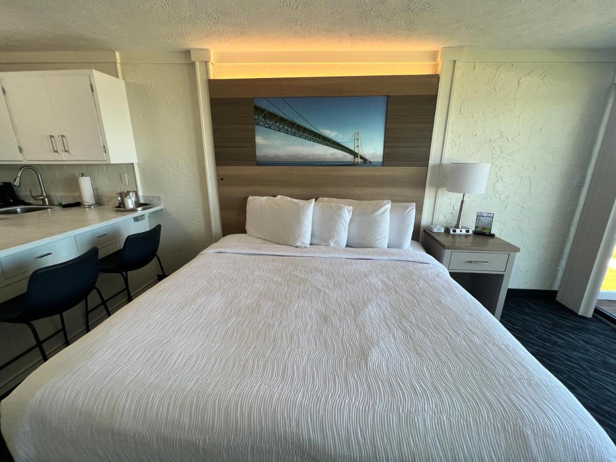 The Beach Haus - Traverse City Bagian luar foto